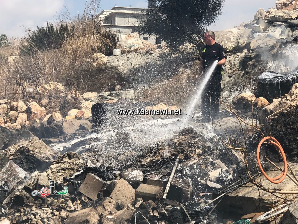 كفرقاسم : اندلاع حريق في مدخل البلدة الغربي وطاقم الاطفائية  تسيطر على الحريق والبلدية تتوعد بملاحقة سماسرة النفايات 